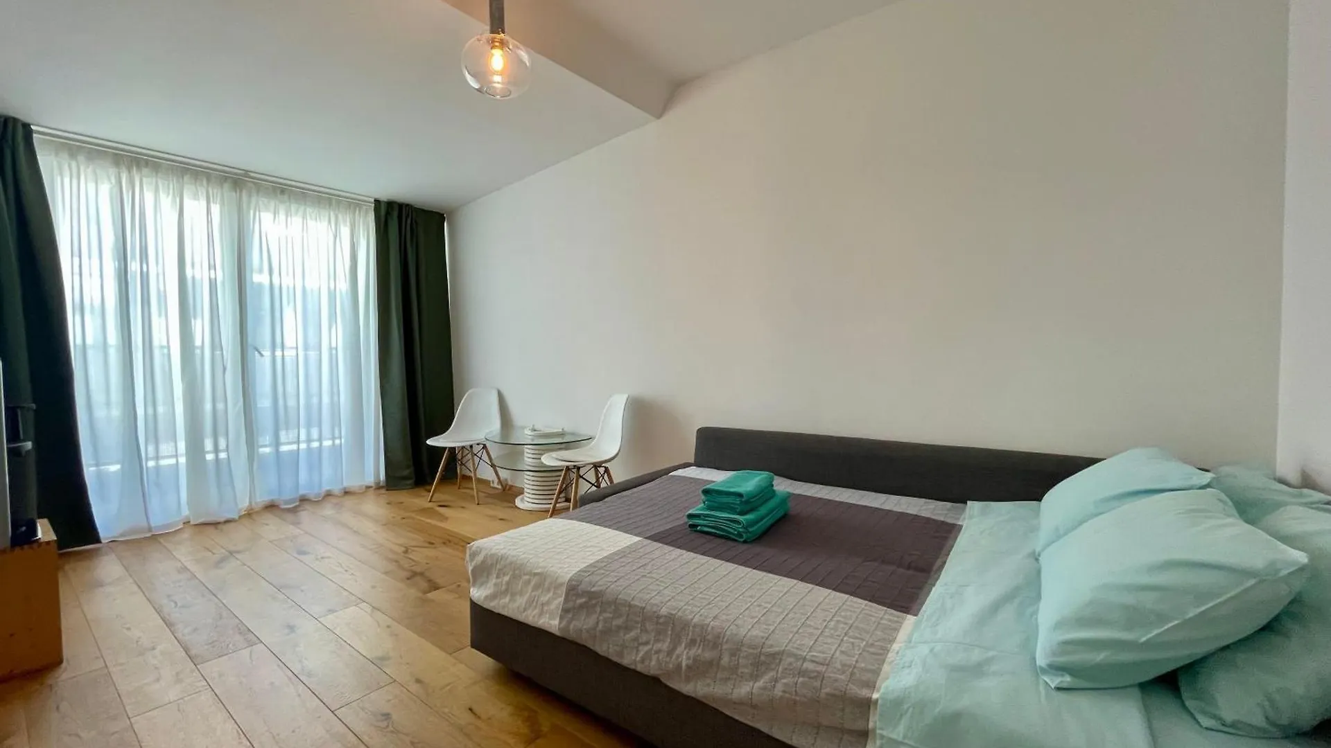 Apartament Bright Loft 110 Sqm With Great Roof Terrace 100 Sqm Wiedeń 0*,  Austria